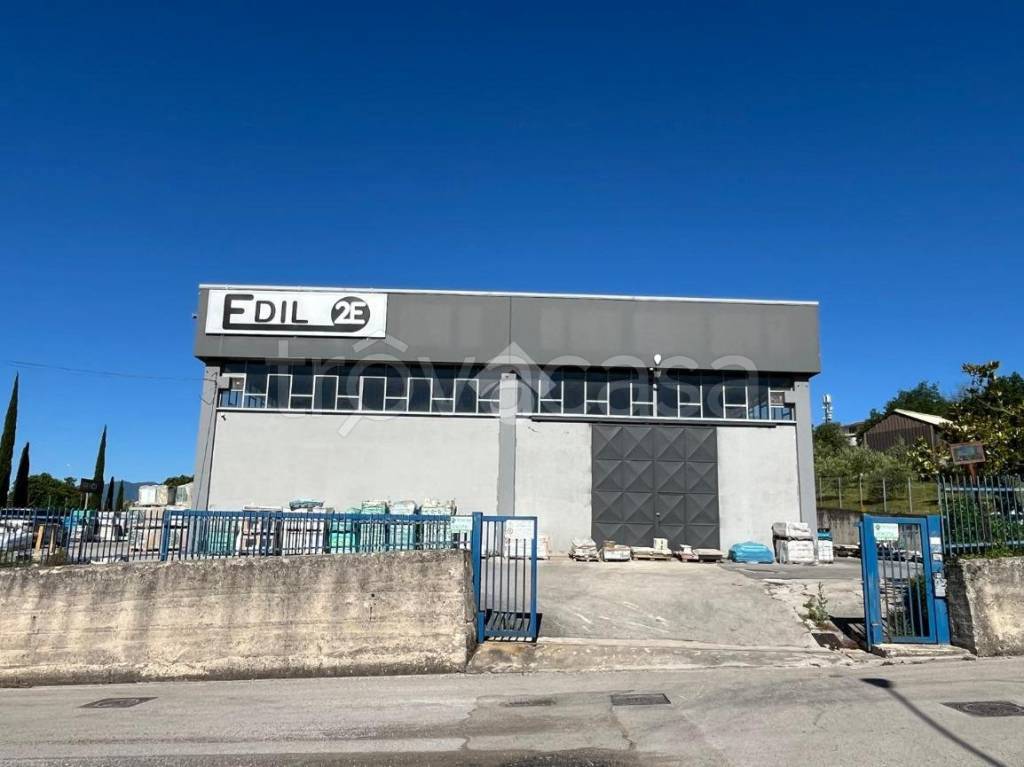 monolocale in vendita a Montemiletto in zona Montaperto