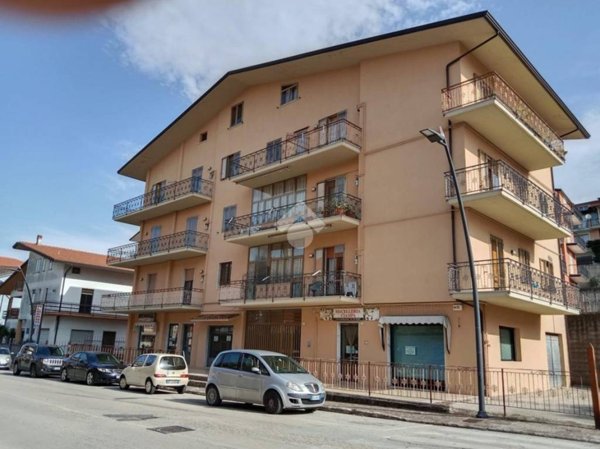 negozio in vendita a Montemiletto