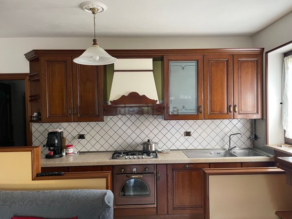 casa indipendente in vendita a Montemiletto