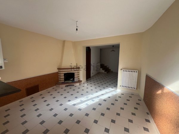 casa indipendente in vendita a Montemiletto