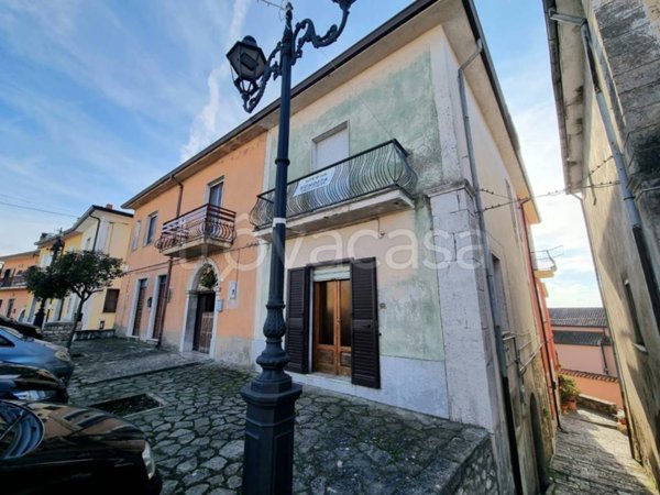 casa semindipendente in vendita a Montemiletto in zona Montaperto