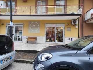 negozio in vendita a Montemiletto