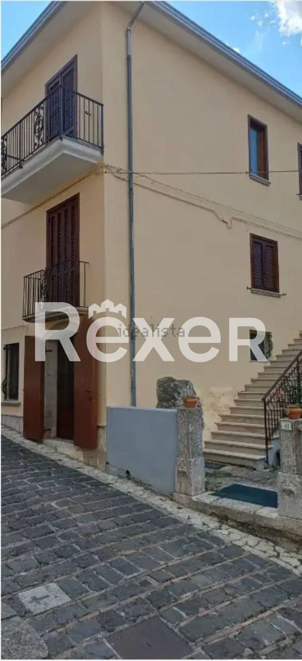 casa indipendente in vendita a Montemiletto