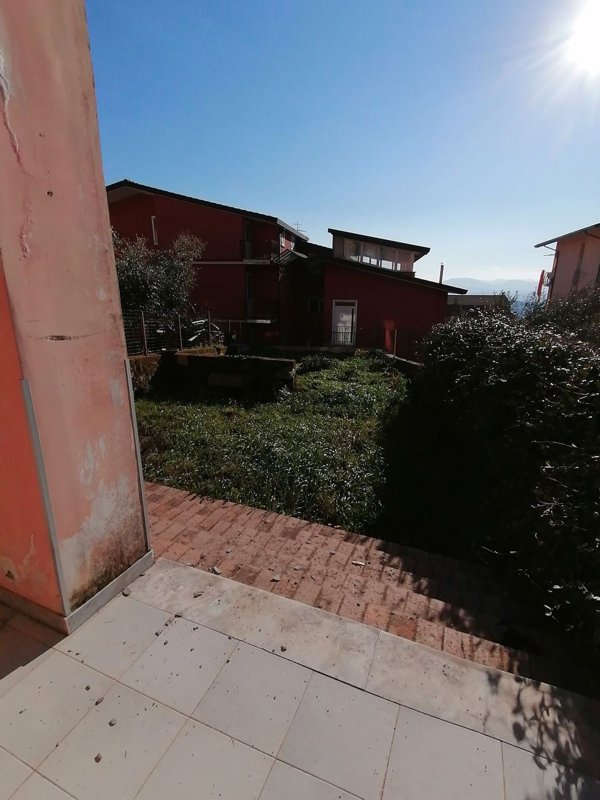 casa indipendente in vendita a Montemiletto