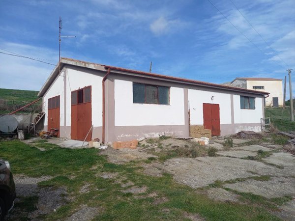 casa indipendente in vendita a Monteverde