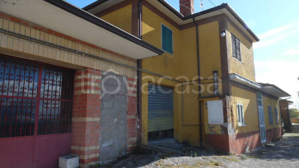 casa indipendente in vendita a Morra De Sanctis