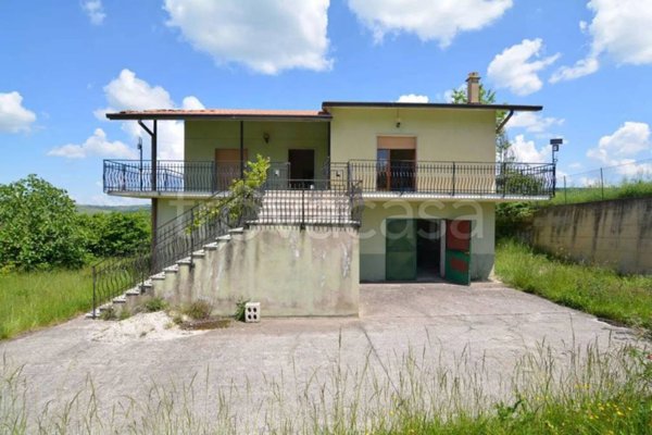 casa indipendente in vendita a Morra De Sanctis
