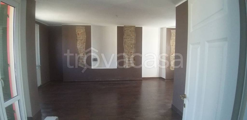 casa indipendente in vendita ad Albaretto della Torre in zona Tre Cunei