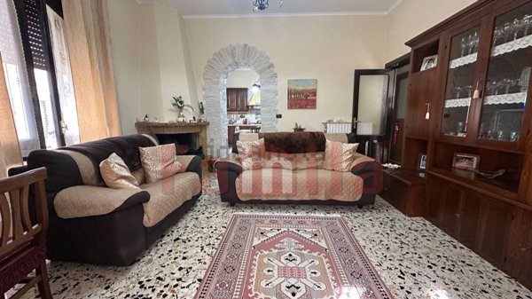 casa indipendente in vendita a Mugnano del Cardinale