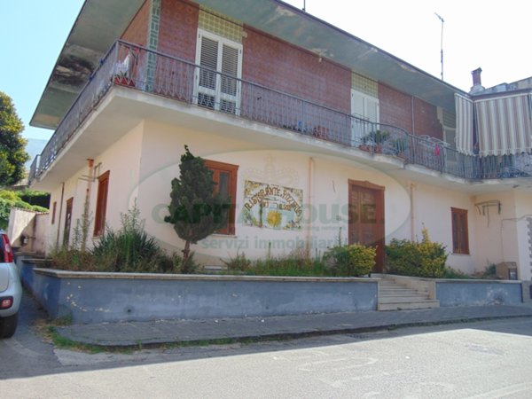 locale commerciale in vendita a Mugnano del Cardinale