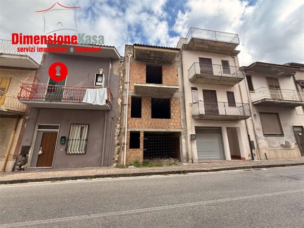 casa semindipendente in vendita a Mugnano del Cardinale
