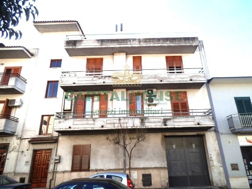esavano in vendita a Mugnano del Cardinale