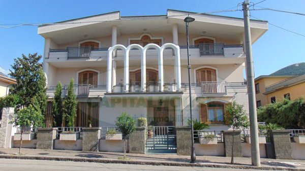 casa indipendente in vendita a Mugnano del Cardinale