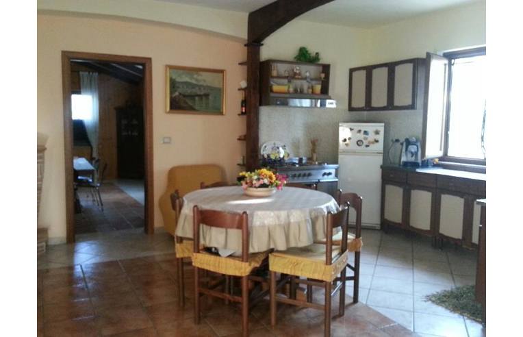 casa indipendente in vendita a Nusco