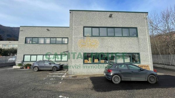 capannone in vendita ad Ospedaletto d'Alpinolo
