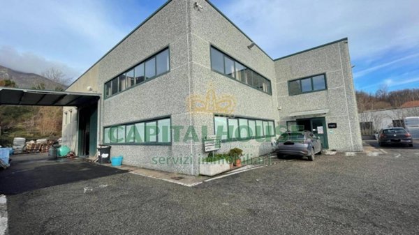 capannone in vendita ad Ospedaletto d'Alpinolo