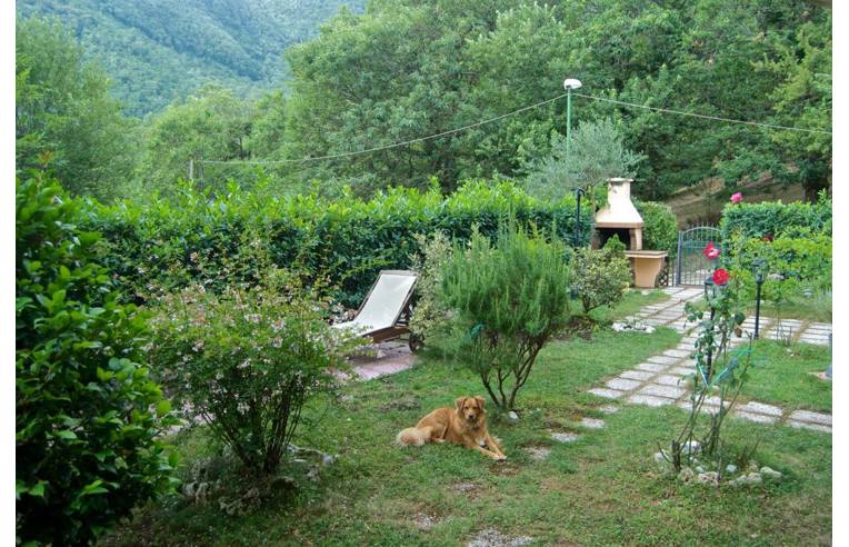 casa indipendente in vendita ad Ospedaletto d'Alpinolo