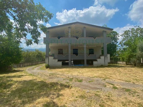 casa indipendente in vendita a Pago del Vallo di Lauro