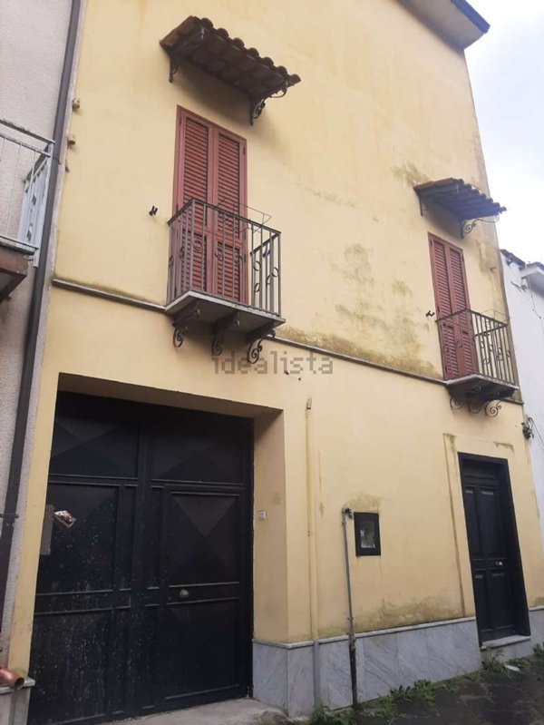 casa indipendente in vendita a Pago del Vallo di Lauro