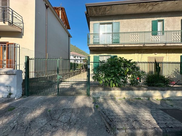 casa semindipendente in vendita a Pago del Vallo di Lauro
