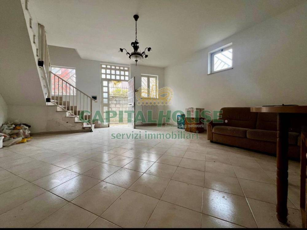 casa indipendente in vendita a Parolise