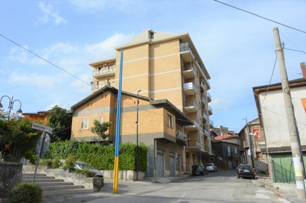 appartamento in vendita a Parolise in zona Serra