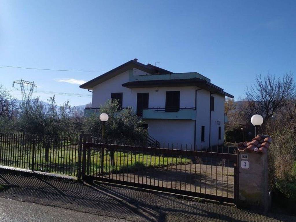 casa indipendente in vendita a Paternopoli