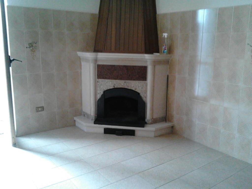 casa indipendente in vendita a Paternopoli