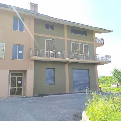 casa indipendente in vendita a Paternopoli