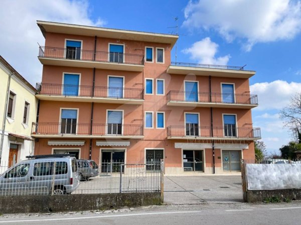 appartamento in vendita a Pietradefusi in zona Sant'Elena