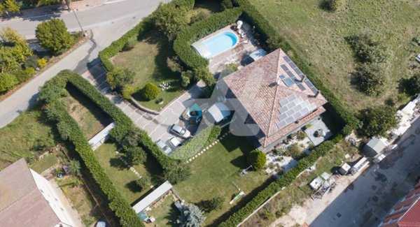 casa indipendente in vendita a Pietradefusi