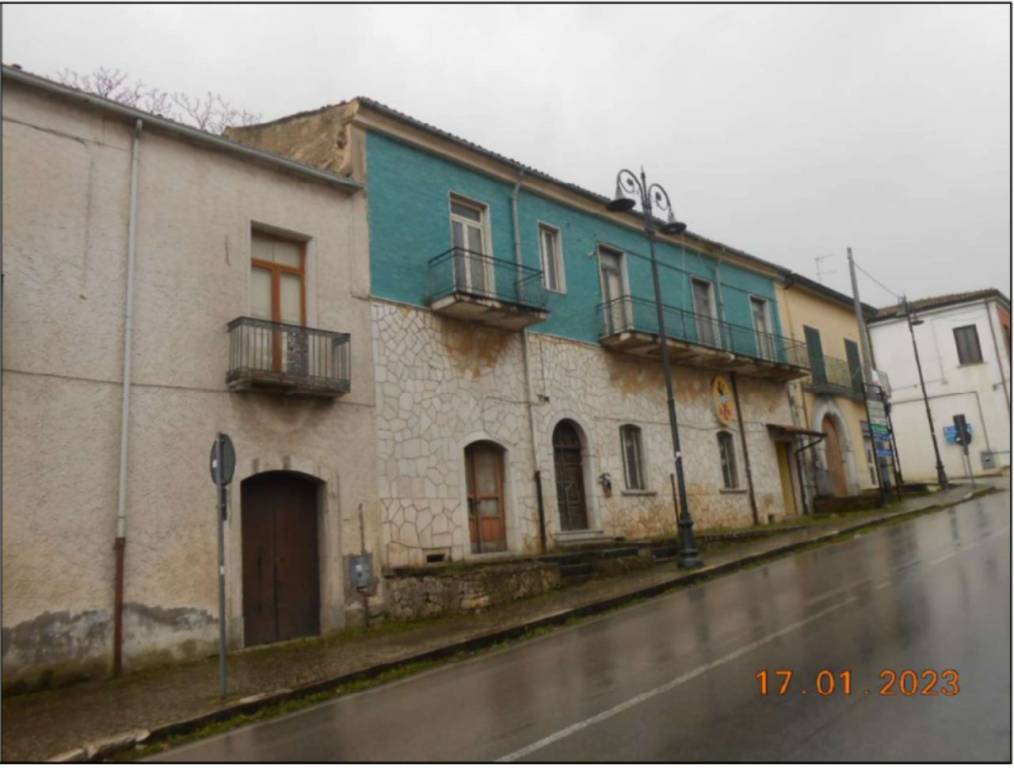 appartamento in vendita a Pietradefusi in zona Dentecane