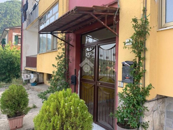 appartamento in vendita a Pietrastornina