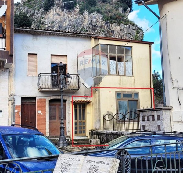 appartamento in vendita a Pietrastornina