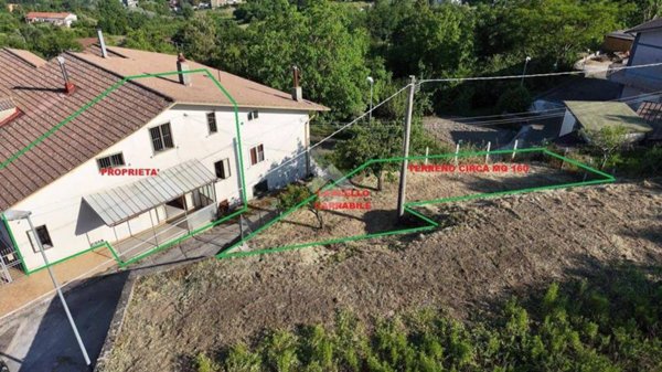 appartamento in vendita a Pietrastornina