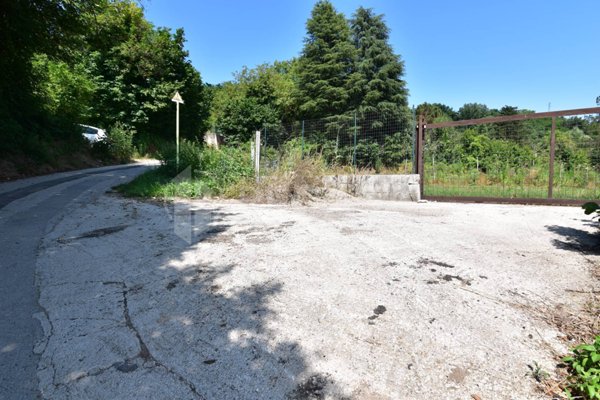 terreno agricolo in vendita a Prata di Principato Ultra