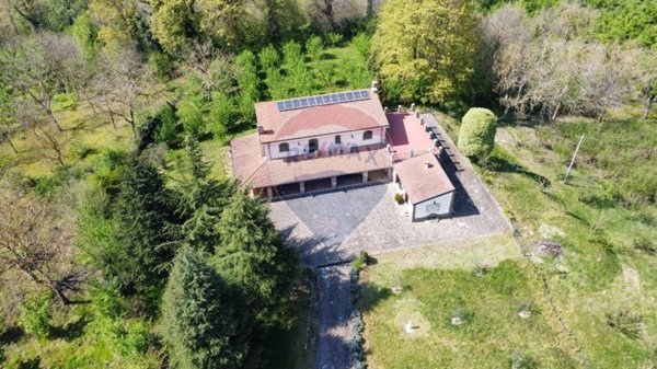 casa indipendente in vendita a Prata di Principato Ultra
