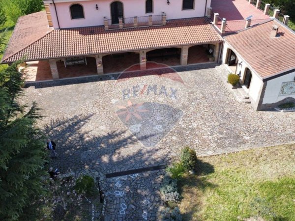 casa indipendente in vendita a Prata di Principato Ultra