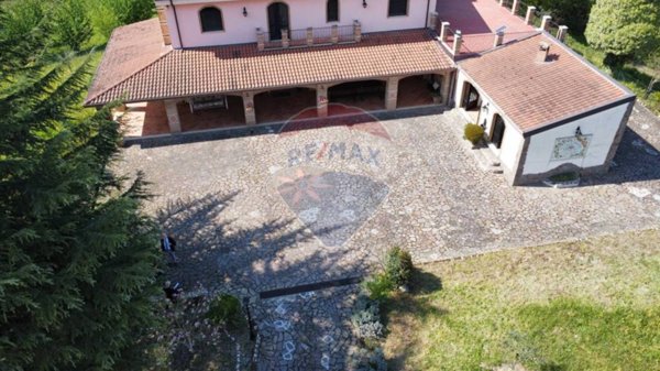 casa indipendente in vendita a Prata di Principato Ultra