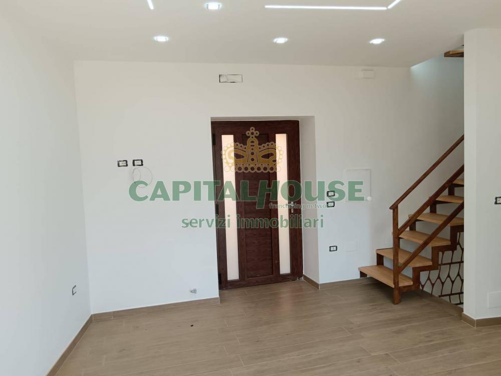 casa indipendente in vendita a Pratola Serra