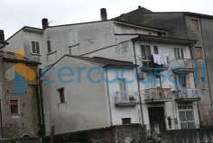 casa indipendente in vendita a Pratola Serra