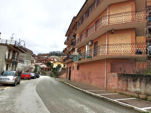 appartamento in vendita a Pratola Serra