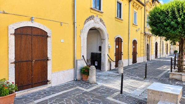 appartamento in vendita a Pratola Serra in zona Serra di Pratola