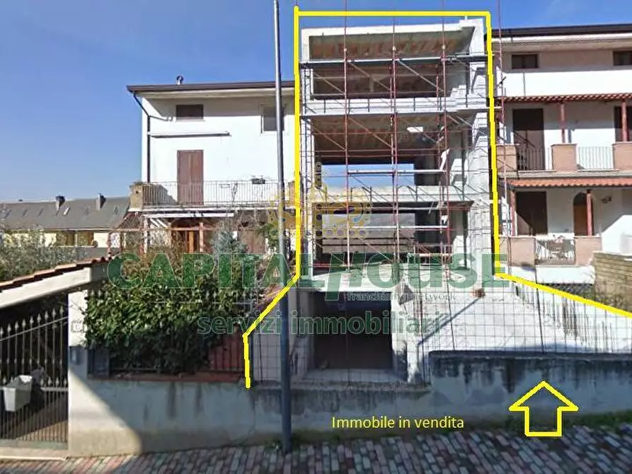 casa indipendente in vendita a Quadrelle
