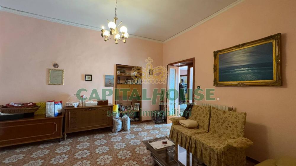 casa indipendente in vendita a Quadrelle