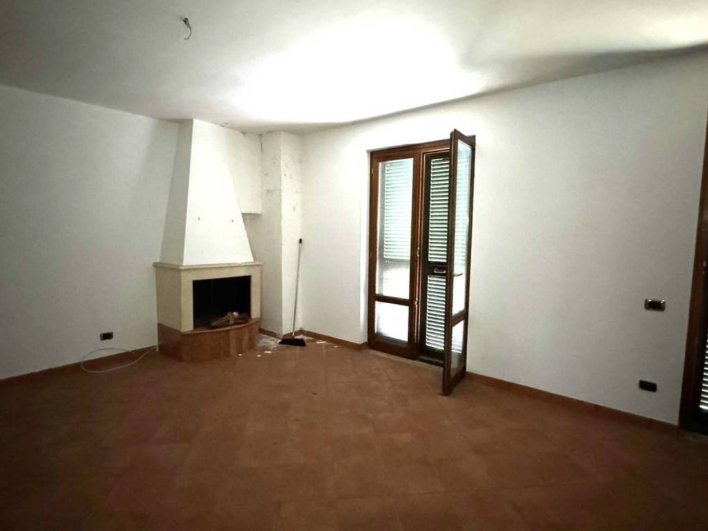 appartamento in vendita a Quadrelle