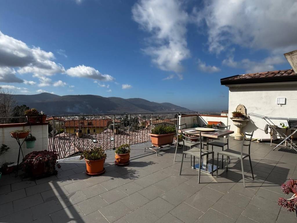 appartamento in vendita a Quadrelle