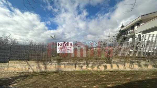 terreno agricolo in vendita a Quadrelle