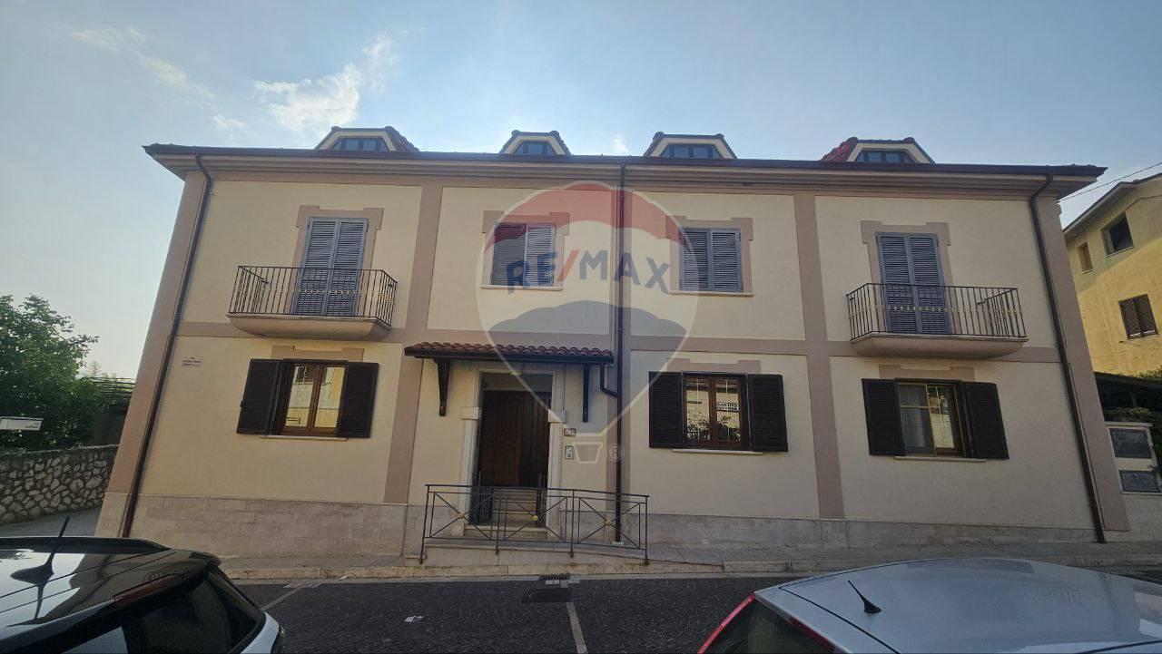 casa indipendente in vendita a Roccabascerana