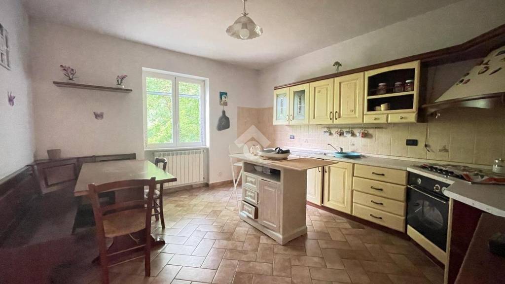 casa indipendente in vendita a Roccabascerana